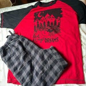 Unisex pjs XL lazy one red and black 2 pieces pants and short sleeve top 25”bust